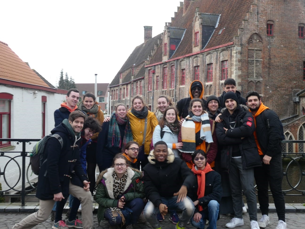 foyer_bruges Frères, de, Saint-Jean, st-Jean, communauté, comunauté, communaute, St, Jean, Jan, Congrégation, saint-Jean, Petits, Gris, moines, moine, religieux, foyer, etudiants, inscriptions, ouverture, boulogne, billancourt, sainte, cécile, paroisse, service, mission, prière, fraternité, jeunes, formation, étudiantes