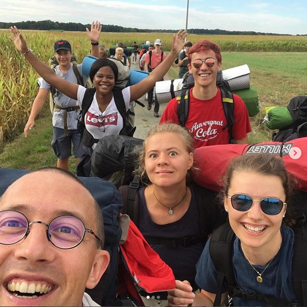 Capture d’écran 2020-09-15 à 16.39.17 Frères,de,Saint-Jean,Saint,St,Jean,Jan,communauté,communeauté,congrégation,religieux,moine,moines,petits-gris,petits,gris,Marchegg,travaux,chantier,rénovation,prieuré,Autriche