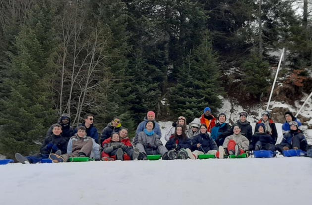 freres_saint_jean_camp_ski_2022_5 Camp ski à Murat avec les Frères de Saint-Jean