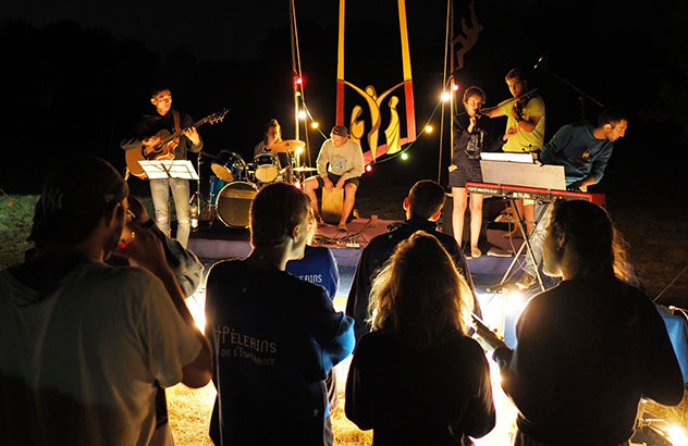 Partir aux JMJ de Lisbonne avec la Famille Saint-Jean
